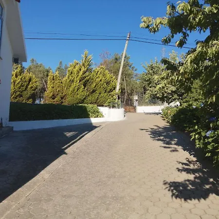 Quinta Lugar Da Veiga Winery Farm stay Guiaes