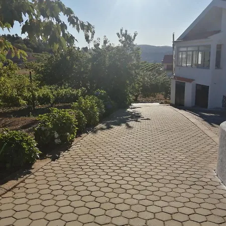 Quinta Lugar Da Veiga Winery *