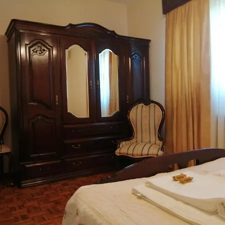 Quinta Lugar Da Veiga Winery Farm stay