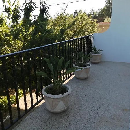 Quinta Lugar Da Veiga Winery Farm stay Guiaes