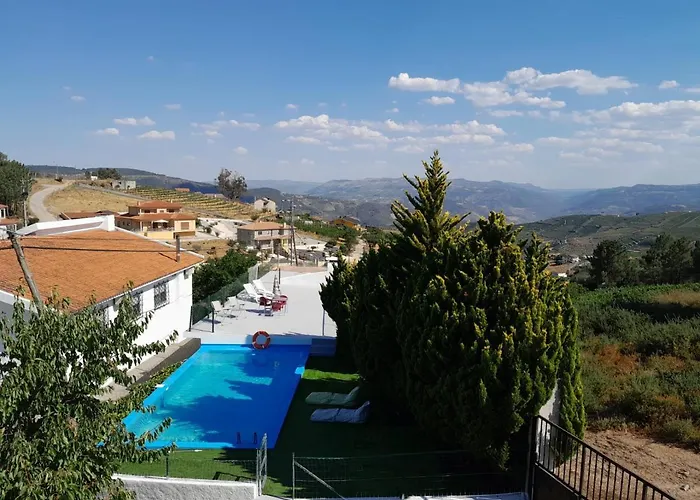 בית חווה Quinta Lugar Da Veiga Winery Guiães